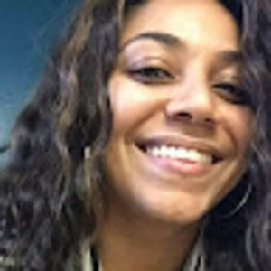 Meet your Posher, Amalia